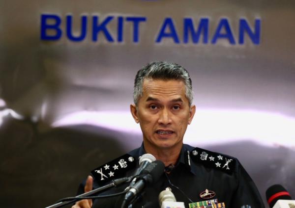 Bukit Aman说，关于Ebit Lew强奸指控的调查文件，反诉，已发送给总检察长